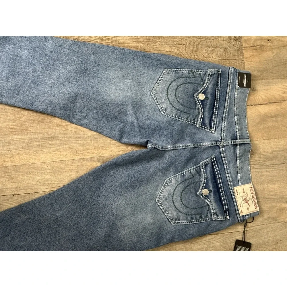 True Religion Ricky Big T Flap Straight Jeans Size 34 NWT Light Blue Summer